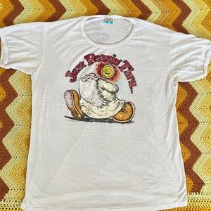 Vintage 1967 Original Roach studios “Mr. Natural” t-shirt!